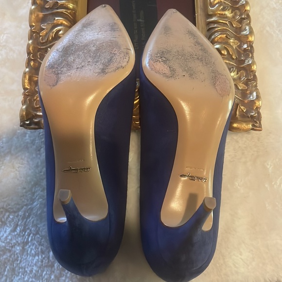 Ferragamo suede blue heels - Picture 4 of 7